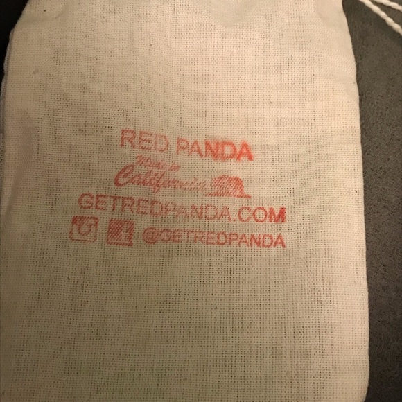 Red panda cigarette case - Picture 2 of 3